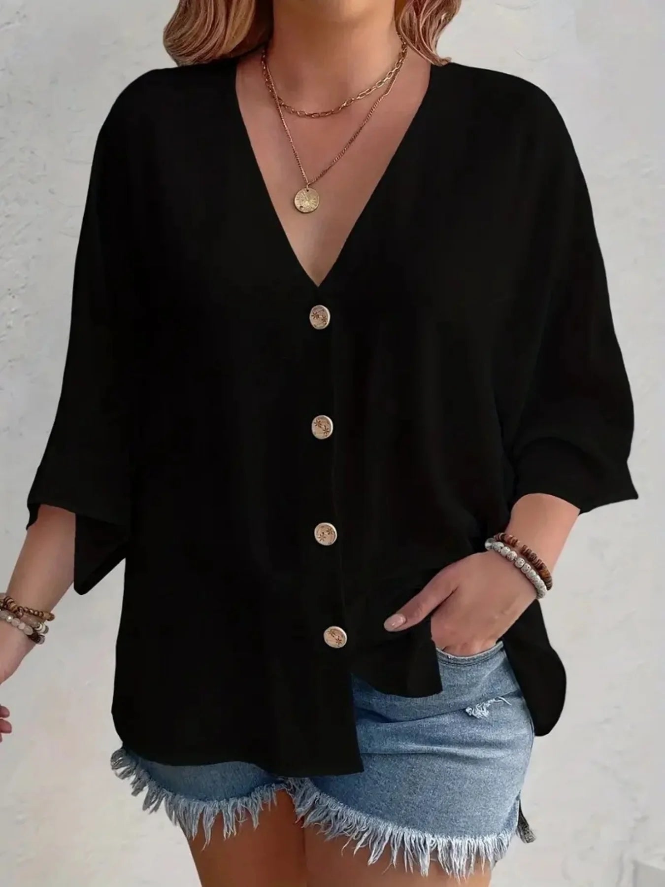 T-shirt Femme Grande Taille – Col V, Boutonné, Respirant, Uni, Style Décontracté